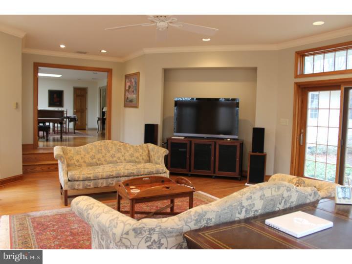 2523 Hill Road Green Lane, PA 18054 - Photo 21 of 25 Sun Room