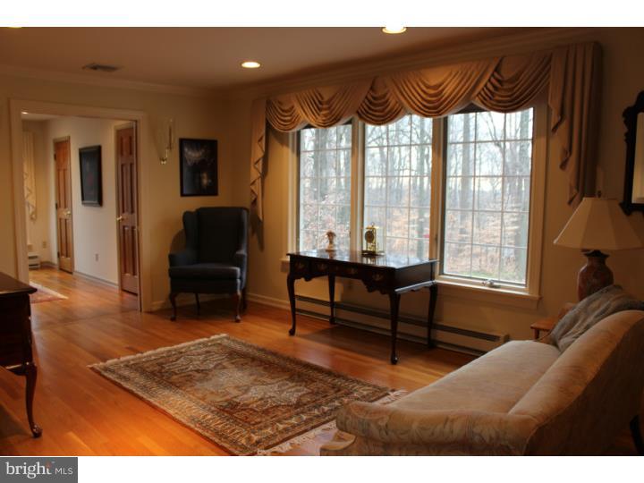 2523 Hill Road Green Lane, PA 18054 - Photo 6 of 25 Living Room