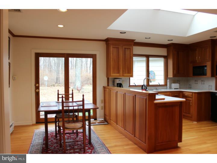 2523 Hill Road Green Lane, PA 18054 - Photo 10 of 25 Breakfast Room