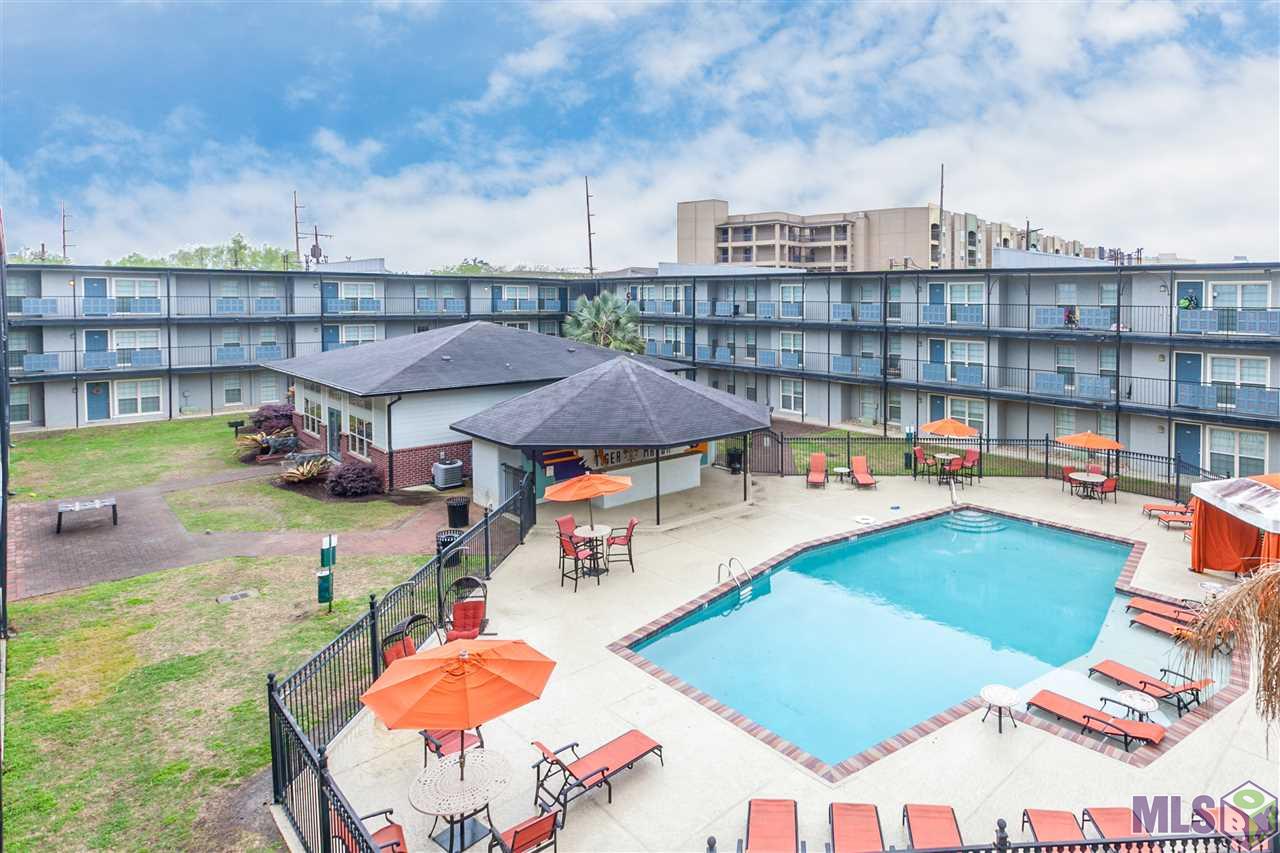 3000 July Street, Unit 3324 Baton Rouge, LA 70802 - Photo 15 of 25 Swimming Pool
