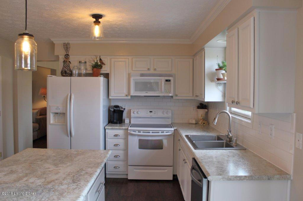 7776 Rineyville Road Rineyville, KY 40162 - Photo 8 of 28 IMG_6351