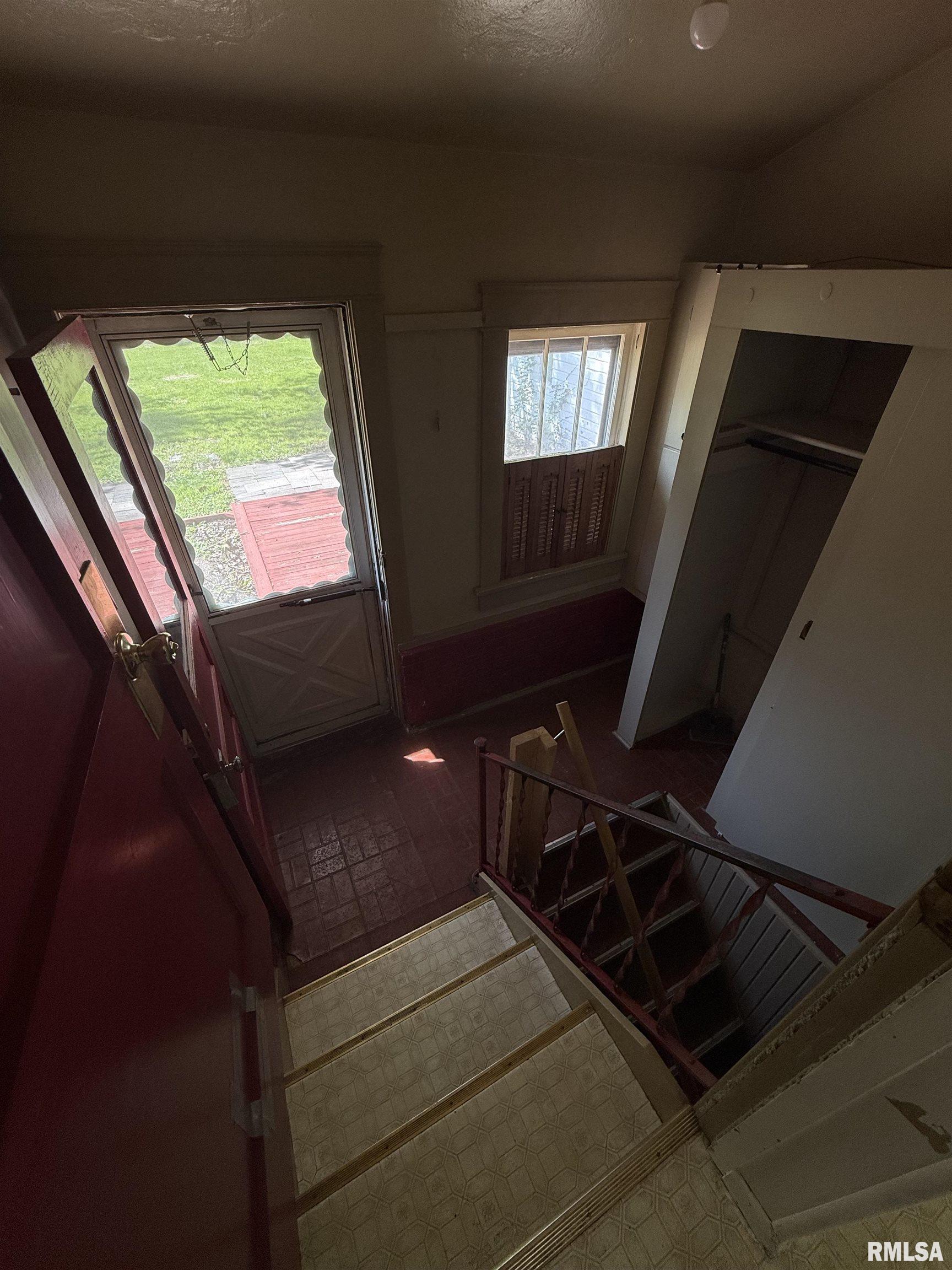 335 West Chase Street Macomb, IL 61455 - Photo 23 of 27