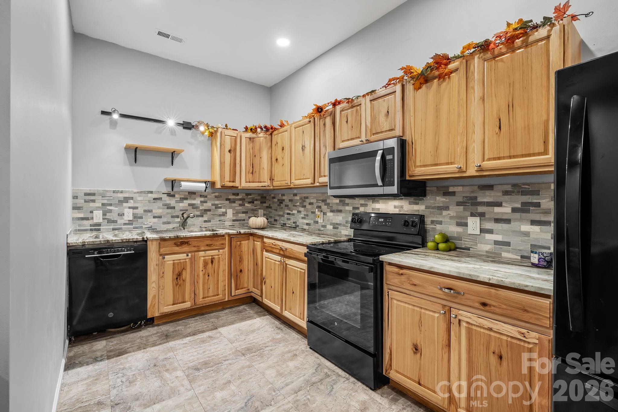 36 Ivy Cove Road Fairview, NC 28730 - Photo 32 of 47 Gallery Image 32