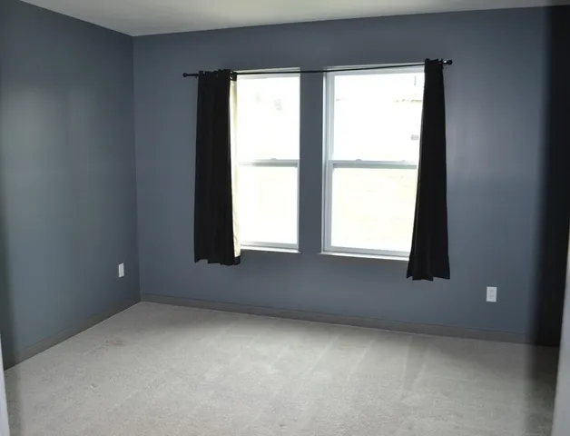 $289,900 | 1207 Northwest 77th Street, Kansas City, MO 64118