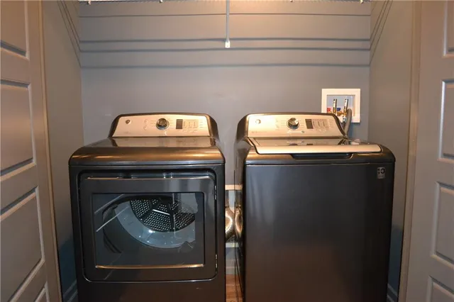 $289,900 | 1207 Northwest 77th Street, Kansas City, MO 64118