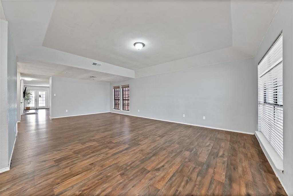 7337 Indiana Avenue Fort Worth, TX 76137 - Photo 6 of 16
