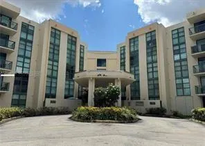 $2,350 | 2055 Southwest 122nd Avenue, Unit 219, Miami, FL 33175
