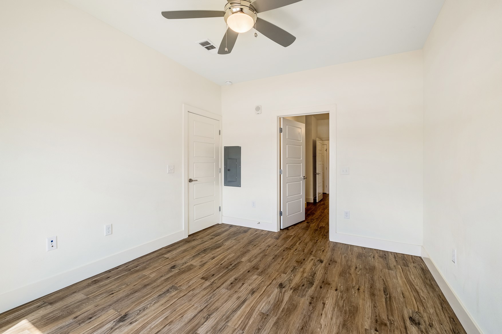 6444 Burnet Road, Unit 207 Austin, TX 78757 - Photo 13 of 27