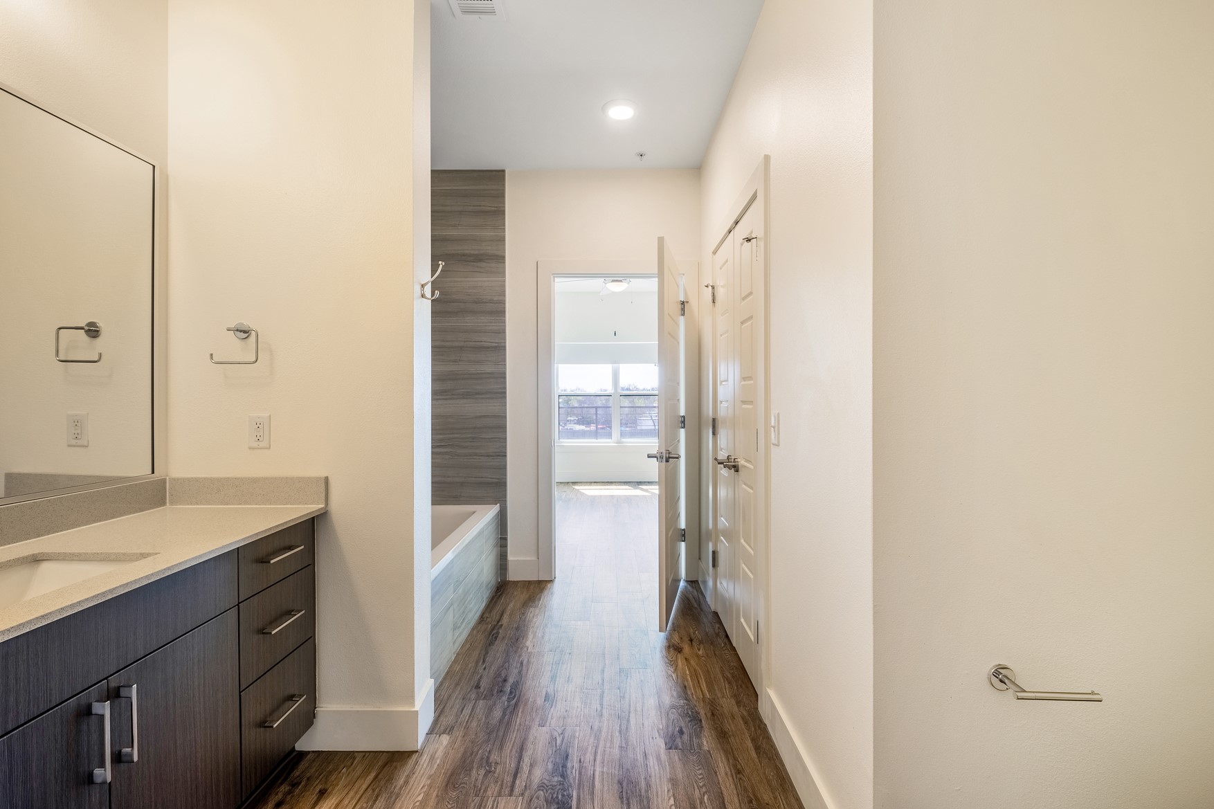 6444 Burnet Road, Unit 207 Austin, TX 78757 - Photo 18 of 27