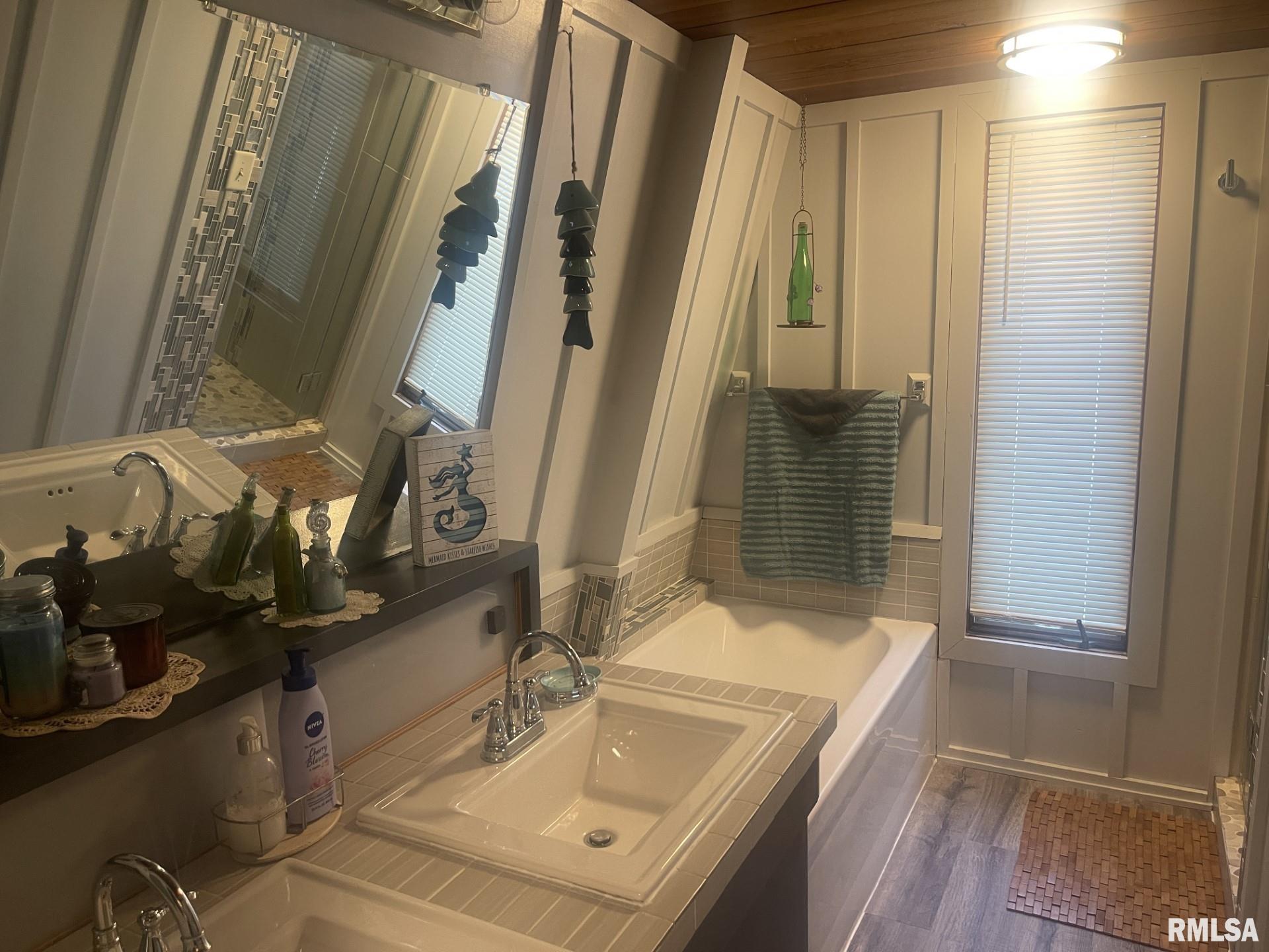 9574 Highway 78 Kewanee, IL 61443 - Photo 12 of 18