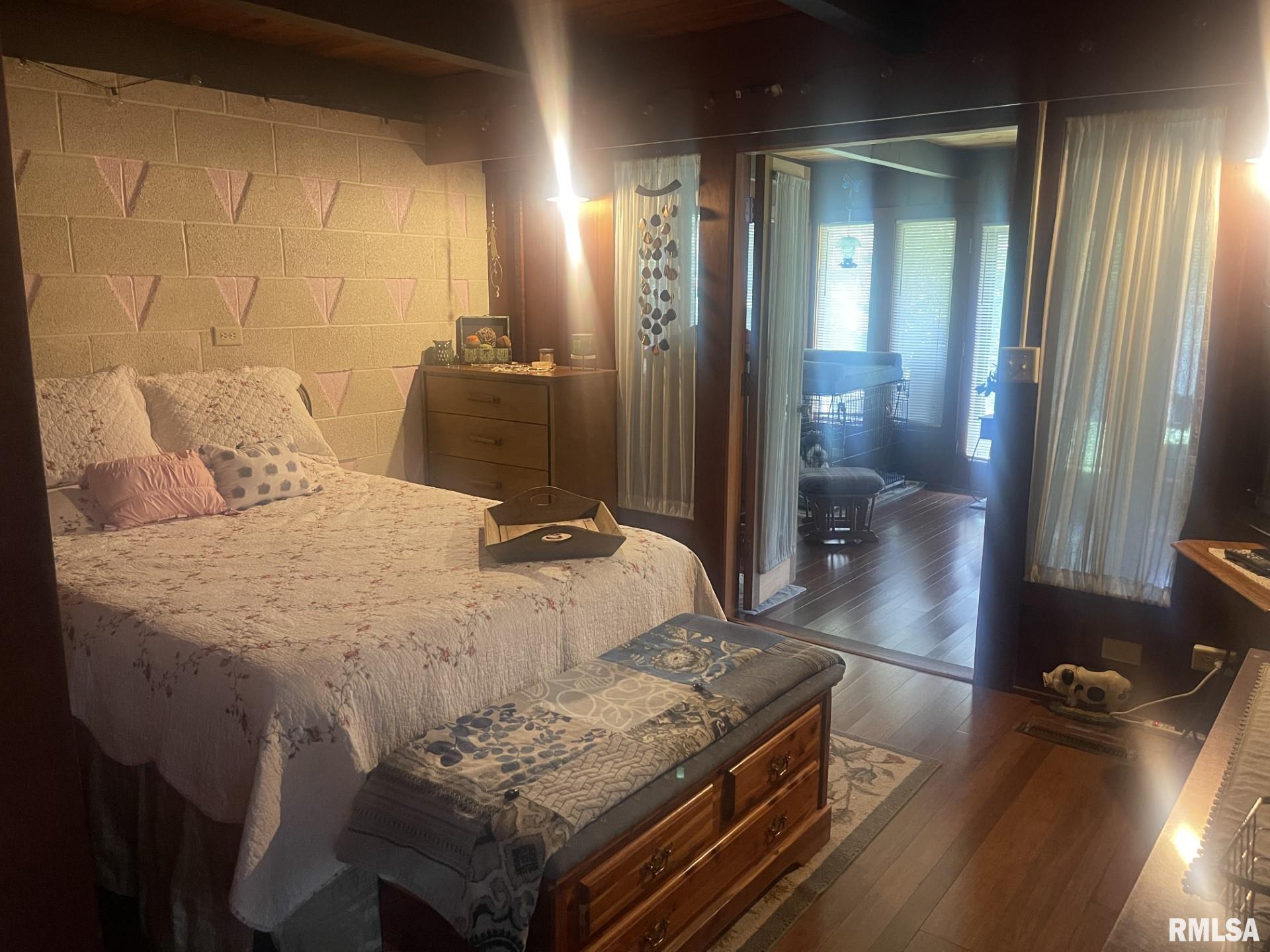 9574 Highway 78 Kewanee, IL 61443 - Photo 7 of 18