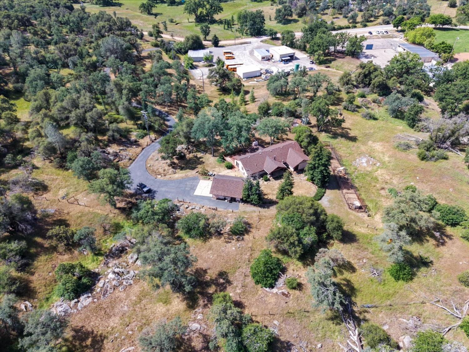 45577 Meadow Brook Road Coarsegold, CA 93614 - Photo 52 of 55