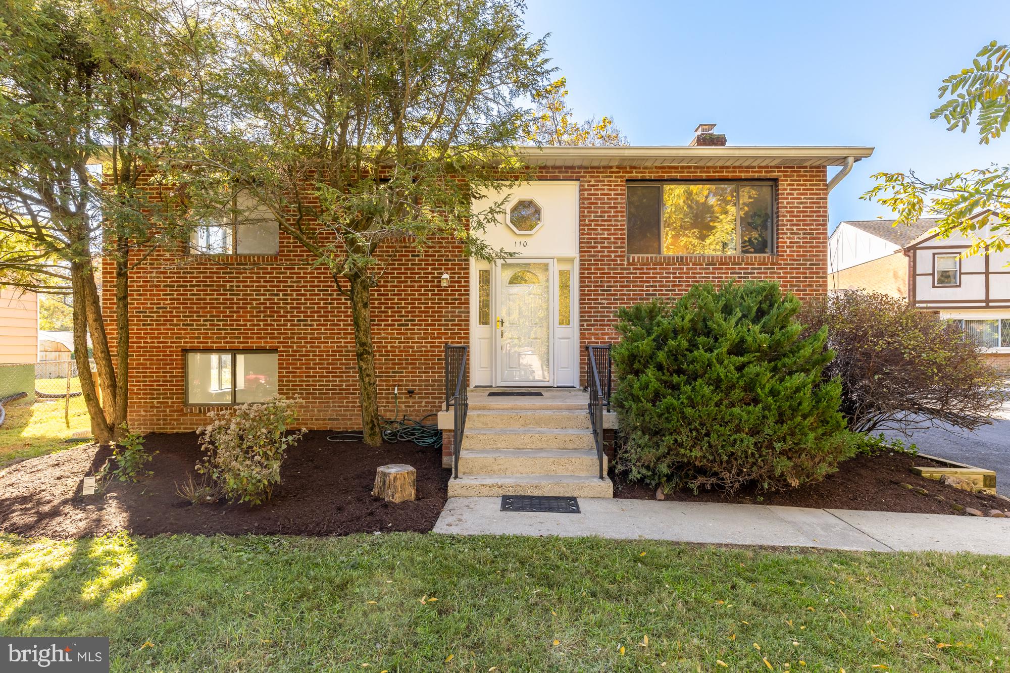 110 Ritchie Avenue Silver Spring, MD 20912 - Photo 2 of 50