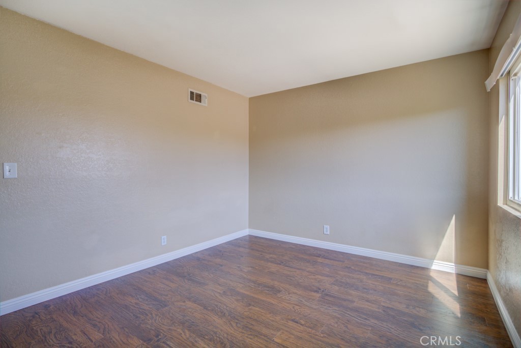 555 South Azusa Avenue, Unit 32 Azusa, CA 91702 - Photo 22 of 36