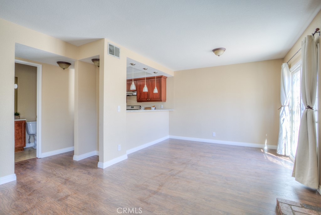 555 South Azusa Avenue, Unit 32 Azusa, CA 91702 - Photo 5 of 36