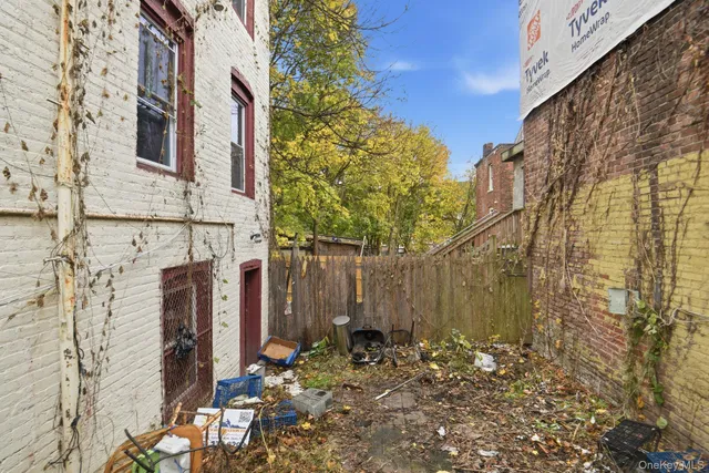 a backyard of a building