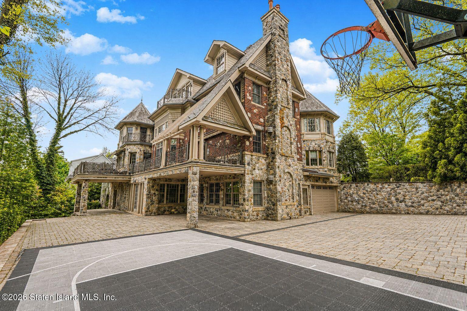 125 Benedict Road Staten Island, NY 10304 - Photo 85 of 96 125 House View