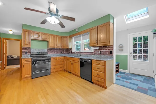 $549,900 | 12 Lancaster Street, Auburn, MA 01501