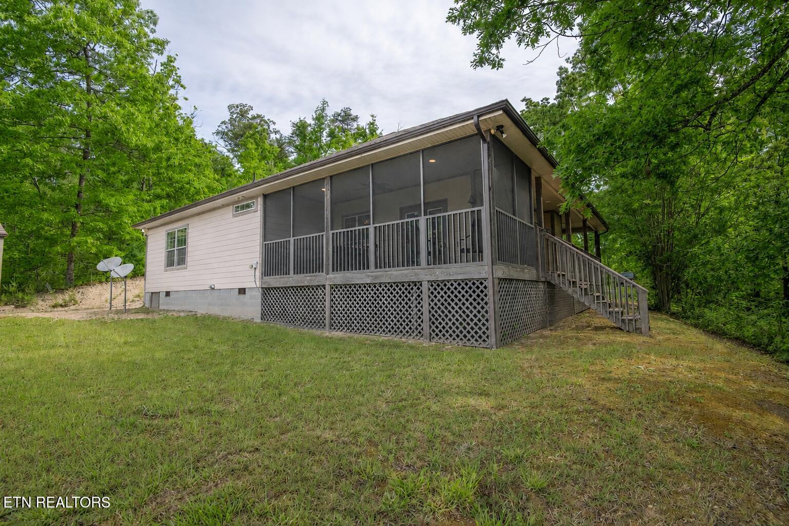 1033 Shell Mountain Road Sevierville, TN 37876 - Photo 54 of 60 E3E504C8-7BE9-4478-8749-9D2399FFCD17