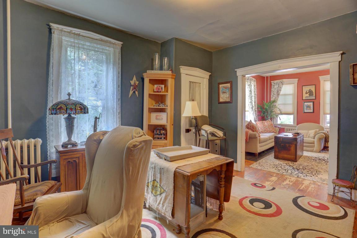 137 South Spruce Street Lititz, PA 17543 - Photo 7 of 20