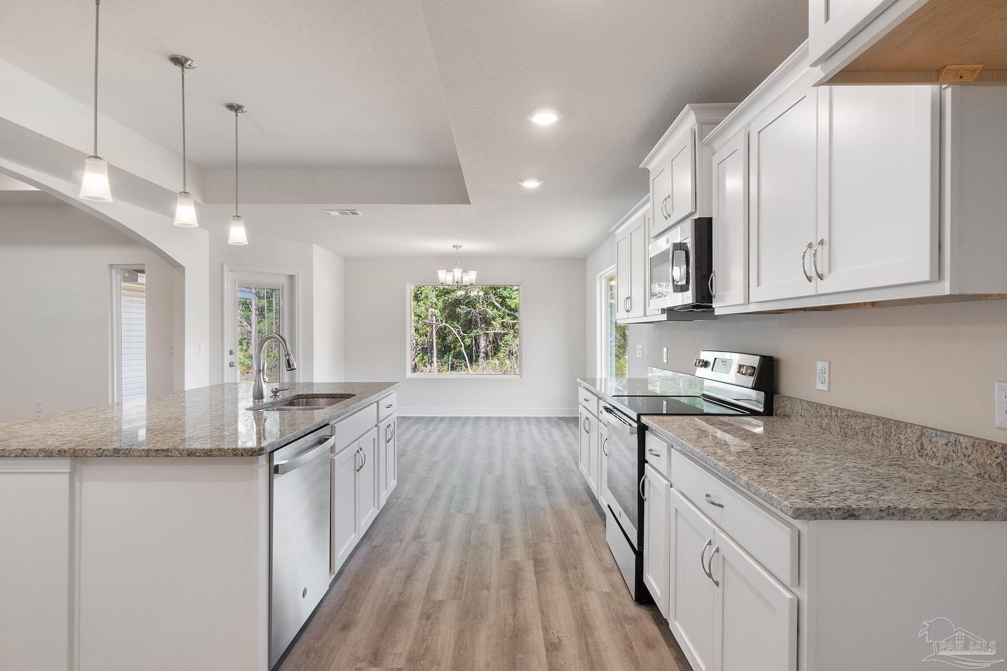 10094 American Farms Road Milton, FL 32583 - Photo 11 of 29 Gallery Image 11