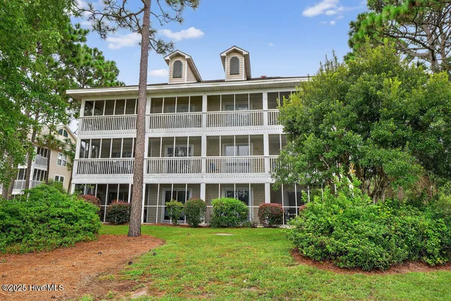 $399,000 | 3350 Club Villas Drive, Unit 502, Southport, NC 28461