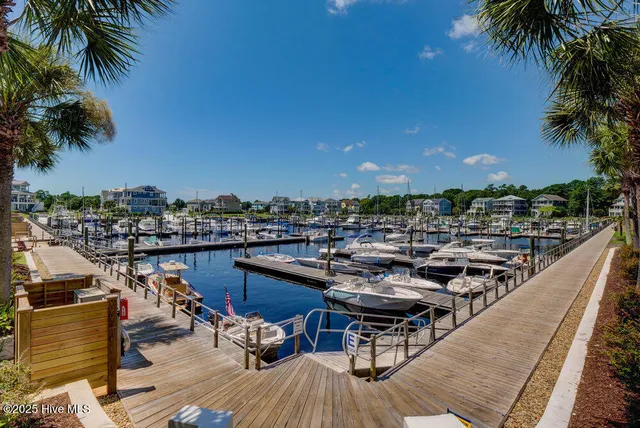 $399,000 | 3350 Club Villas Drive, Unit 502, Southport, NC 28461