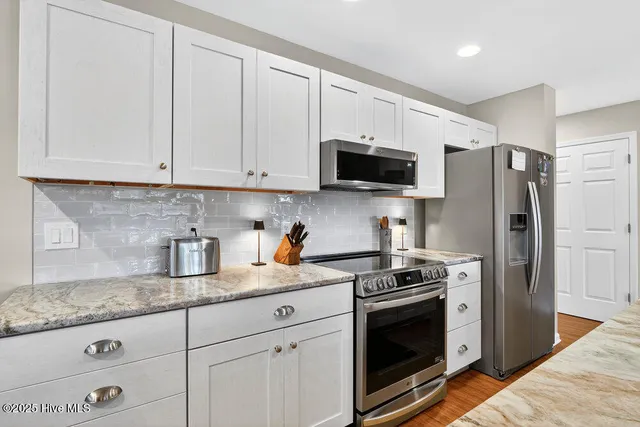 $399,000 | 3350 Club Villas Drive, Unit 502, Southport, NC 28461