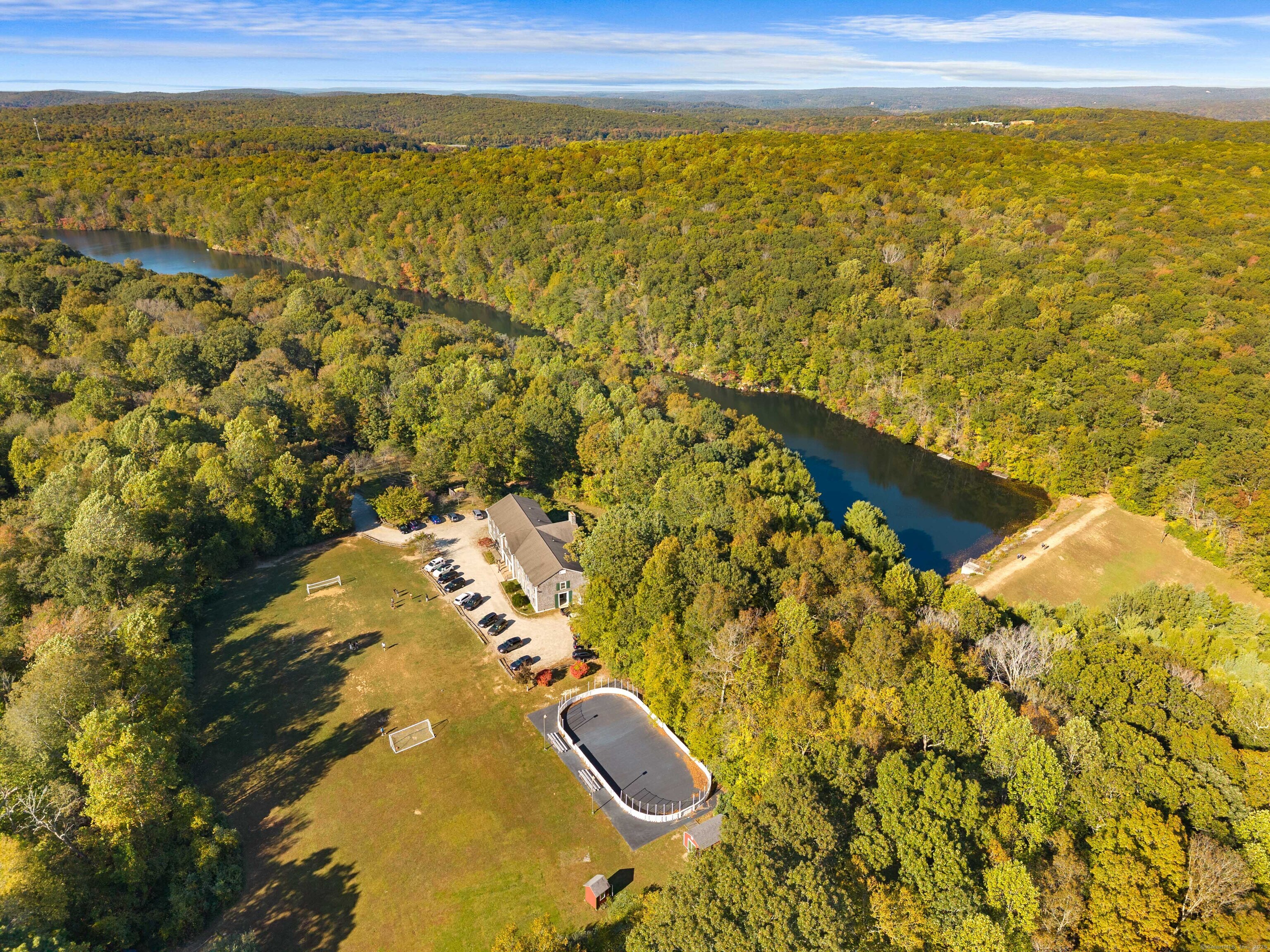 41 Bushy Hill Road Essex, CT 06442 - Photo 6 of 36 a view of an ocean