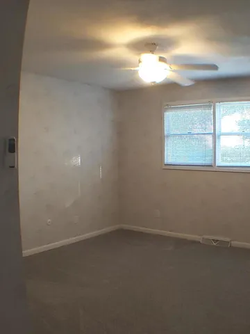 $2,000 | 24805 Murphy Road, Wilmington, IL 60481