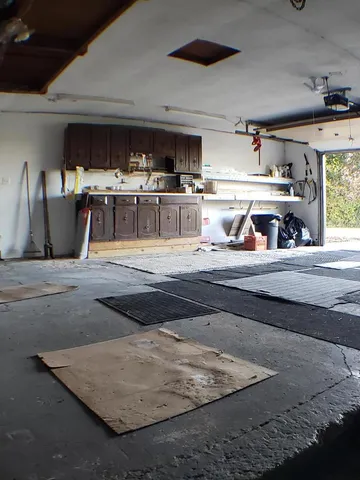 $2,000 | 24805 Murphy Road, Wilmington, IL 60481