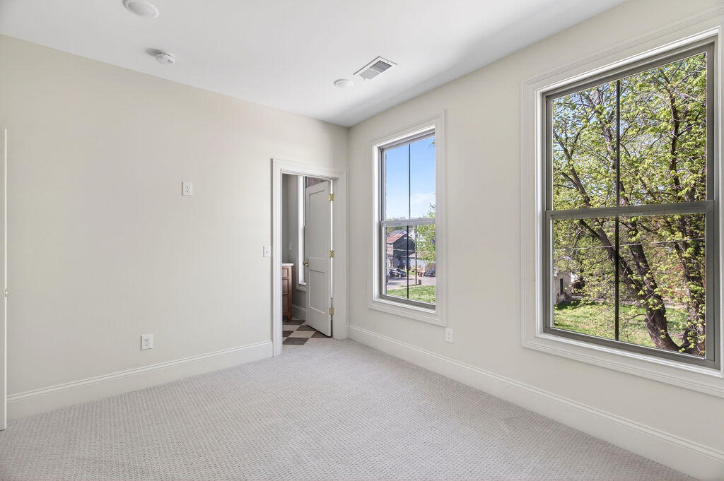 1108 Locust Street Covington, KY 41011 - Photo 21 of 42