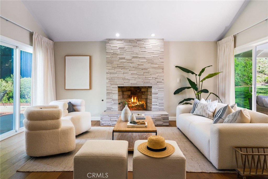 6 Peacock Lane Rolling Hills Estates, CA 90274 - Photo 12 of 38