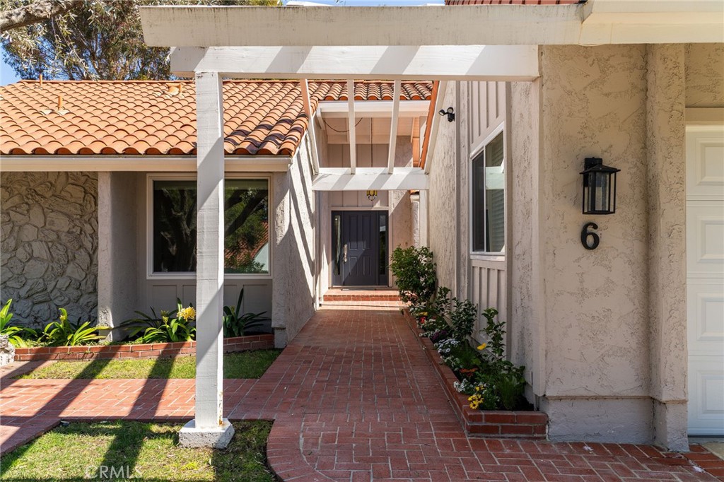6 Peacock Lane Rolling Hills Estates, CA 90274 - Photo 7 of 38