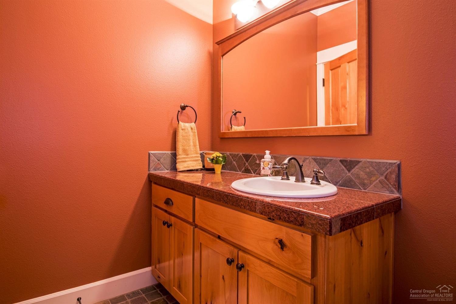 17700 Mountain View Road Sisters, OR 97759 - Photo 16 of 25 Additional Photo