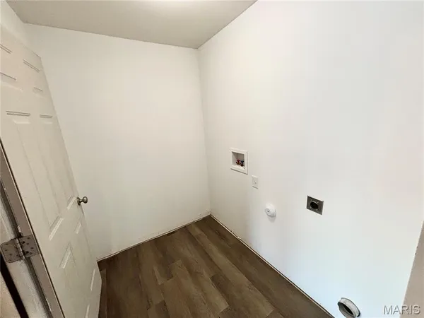 $2,150 | 108 Chestnut Grove Circle, Belleville, IL 62221