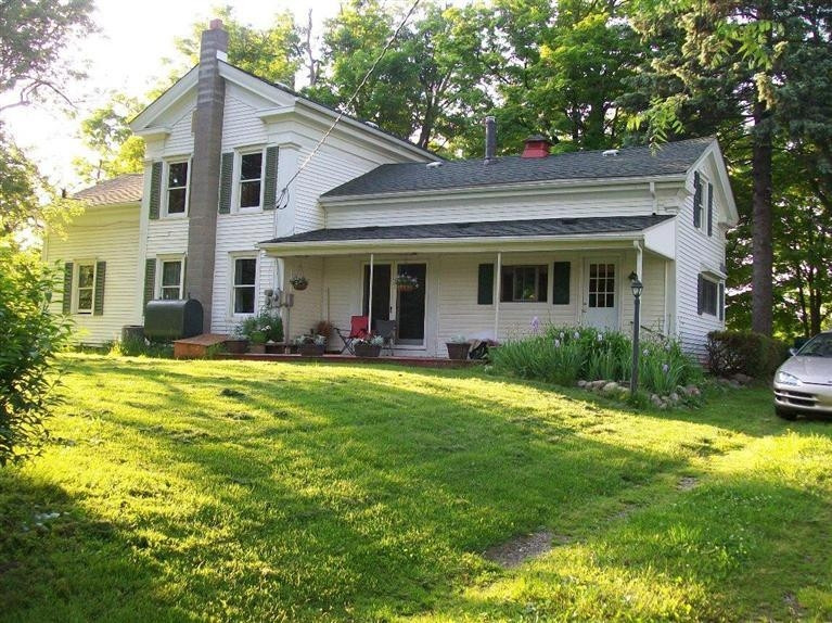 5945 West Coon Lake Road Howell, MI 48843 - Photo 5 of 10 Photo 5