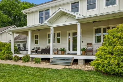 $900,000 | 1765 Theta Pike, Columbia, TN 38401