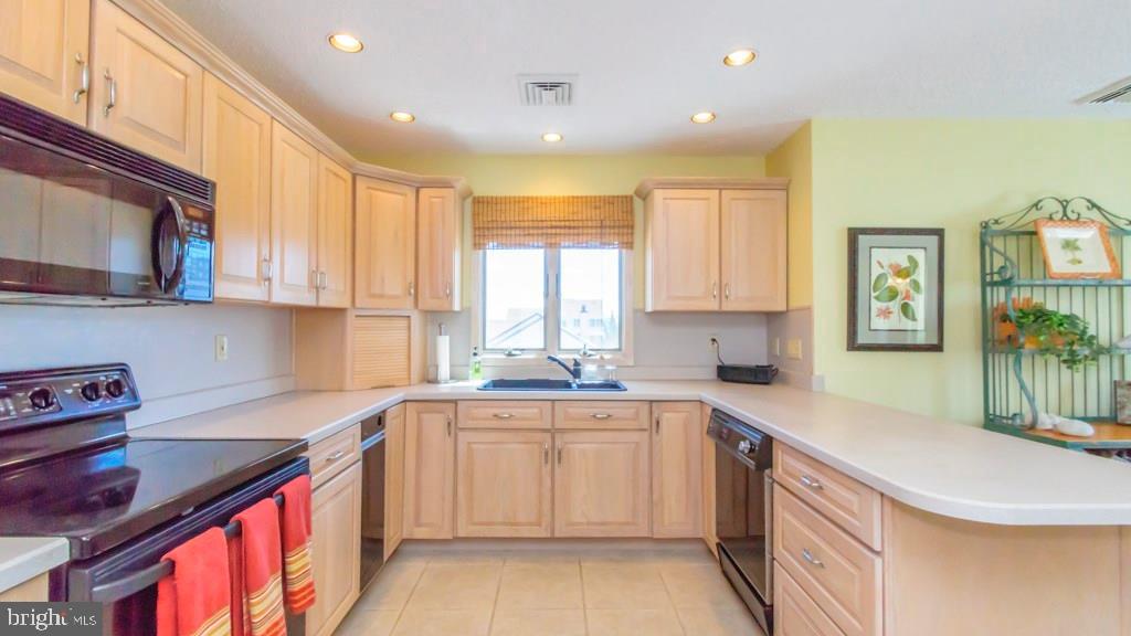 161 Peter Road Manahawkin, NJ 08050 - Photo 12 of 35