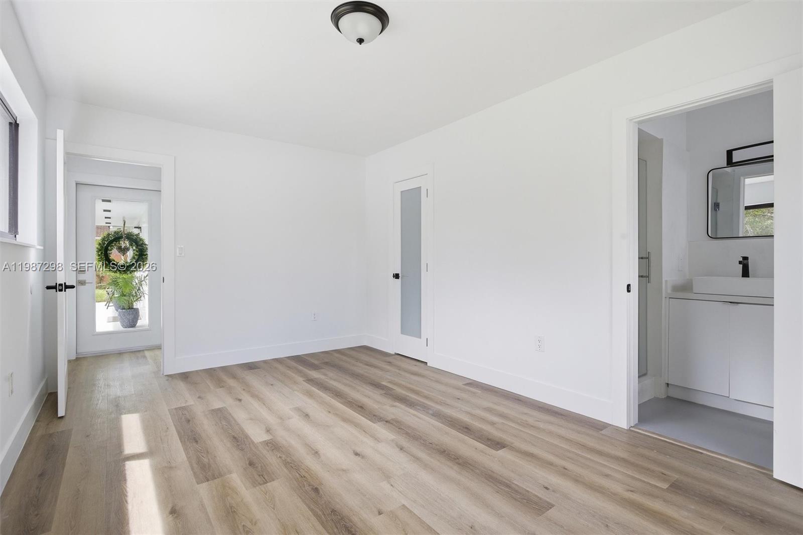 11434 Southwest 81st Road, Unit 11434 Pinecrest, FL 33156 - Photo 13 of 22