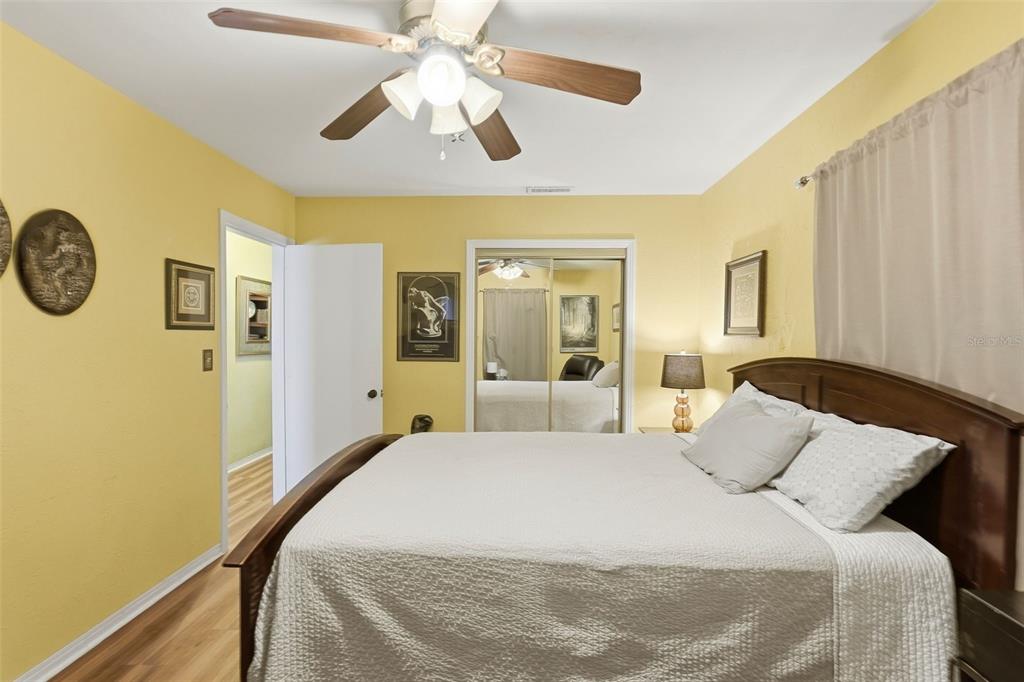 4570 Haines Road North St. Petersburg, FL 33714 - Photo 21 of 29