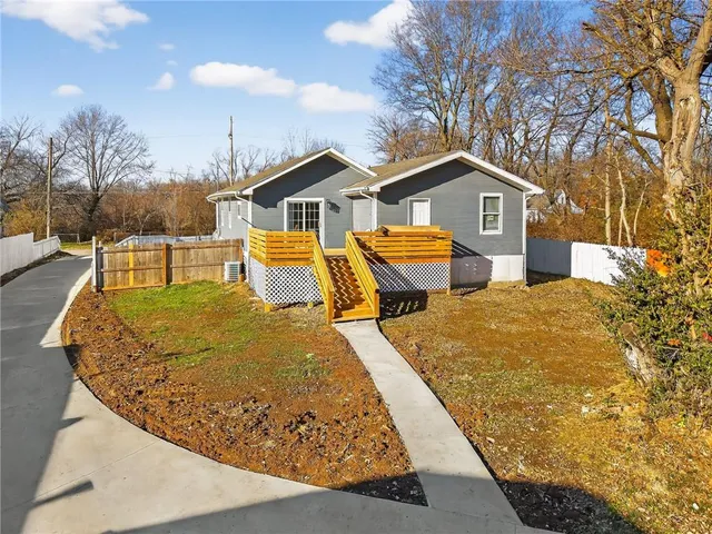 $350,000 | 2455 South 18th Street, Kansas City, KS 66106