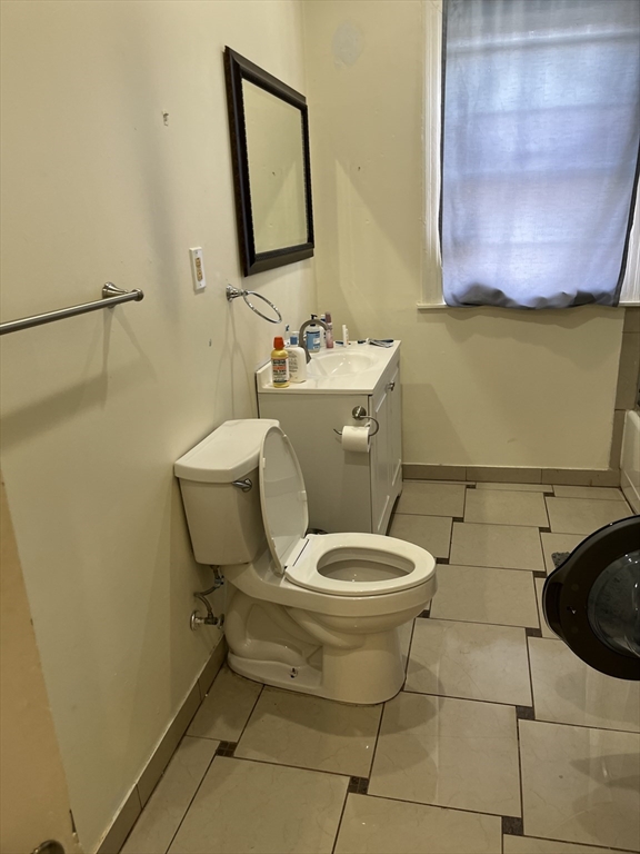 16 Winslow Road, Unit 1 Brookline, MA 02446 - Photo 7 of 7