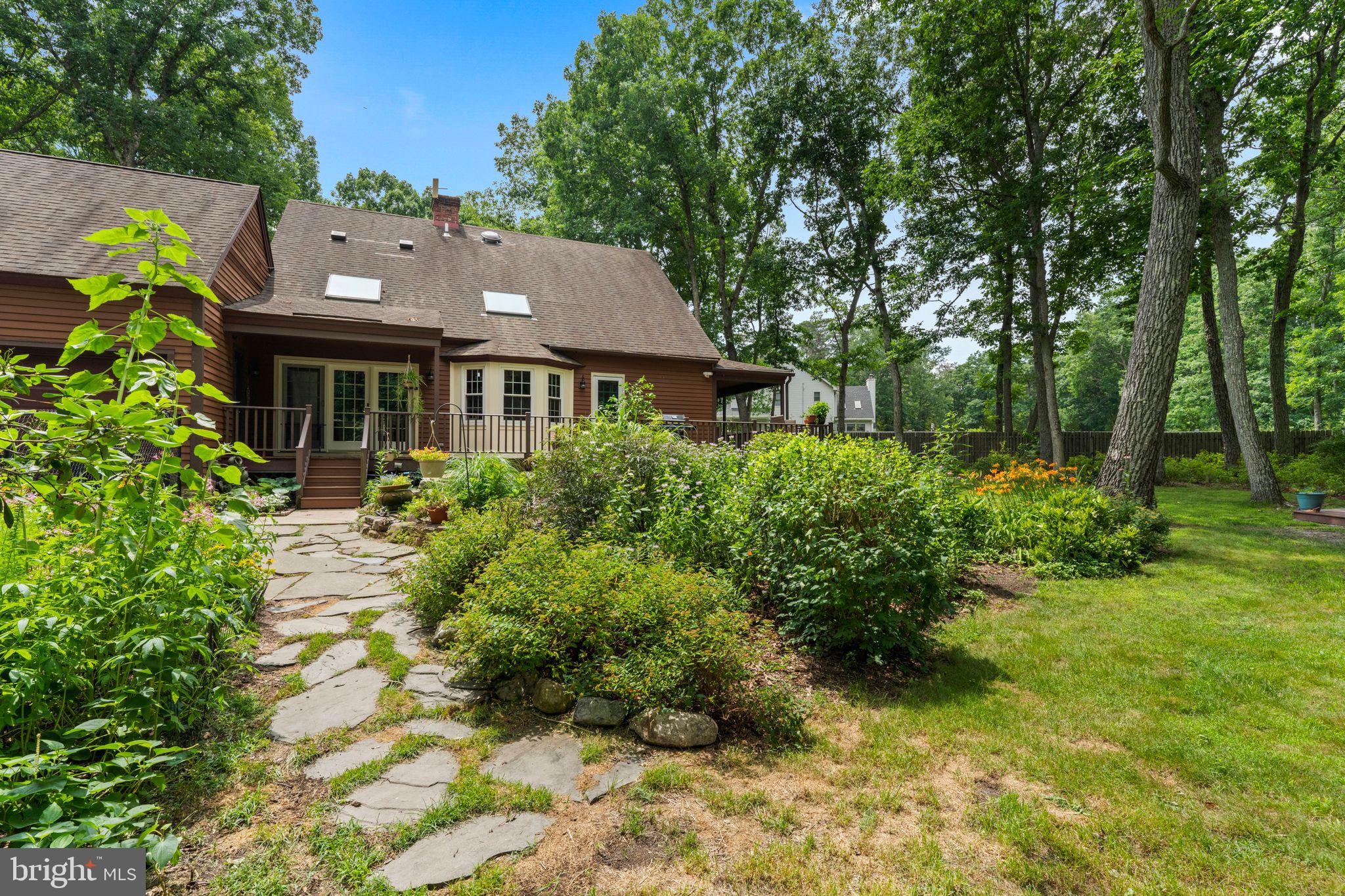 16 Dunhill Road Jackson, NJ 08527 - Photo 42 of 44 Charming retreat in lush greenery.