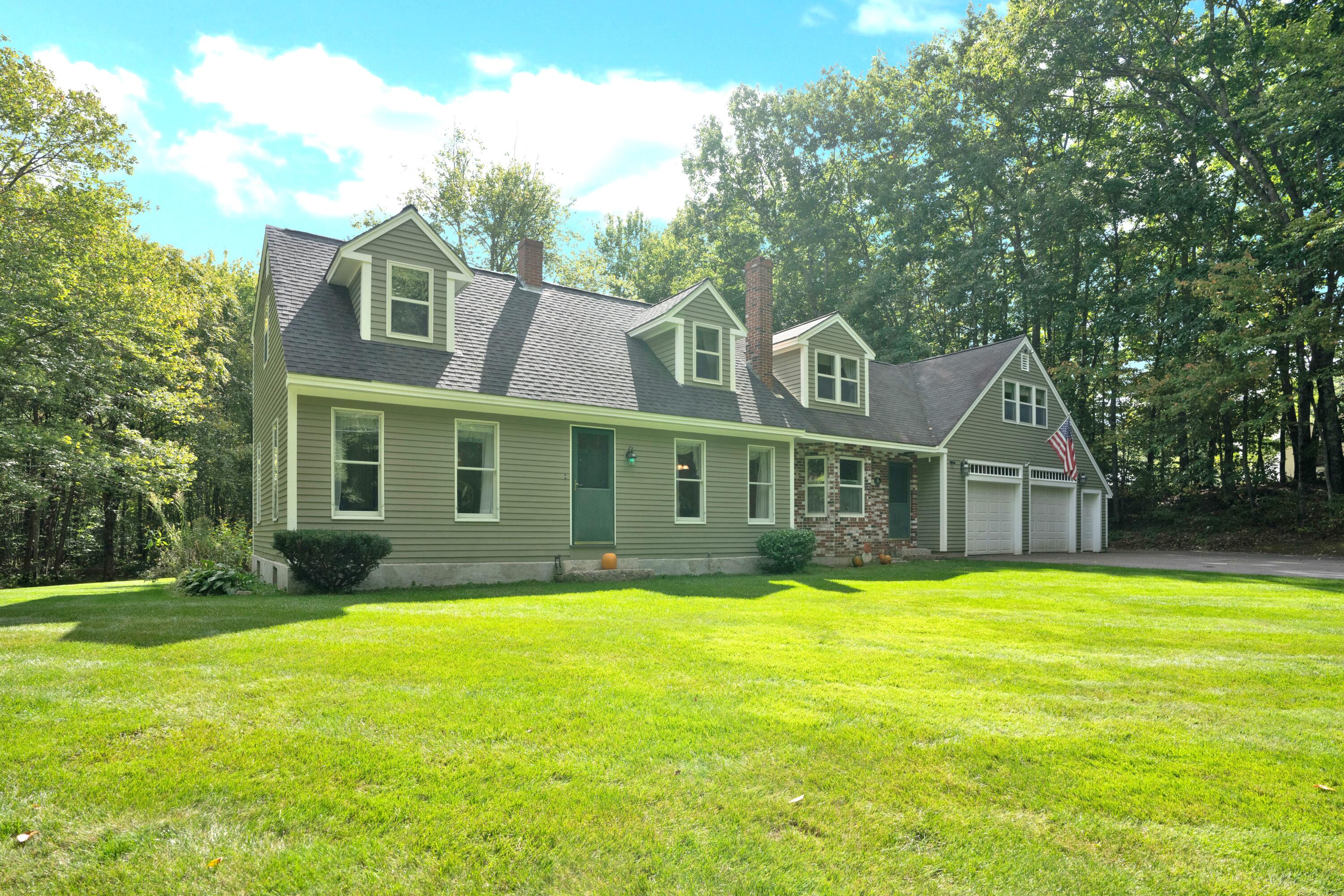 15 Crockett Road Gorham, ME 04038 - Photo 2 of 45 ext front