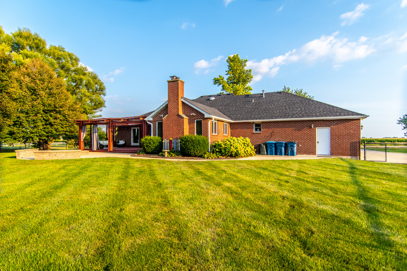 1450 Airport Road Morris, IL 60450 - Photo 5 of 43 a front view of house with yard and swimming pool