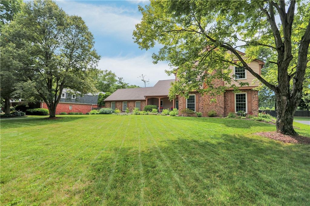 8836 Kirkham Road Indianapolis, IN 46260 - Photo 2 of 54 Gallery Image 2