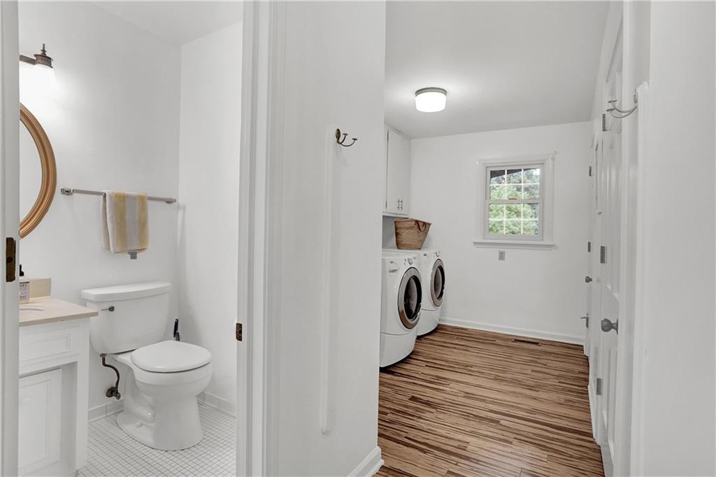 8836 Kirkham Road Indianapolis, IN 46260 - Photo 25 of 54 Gallery Image 25