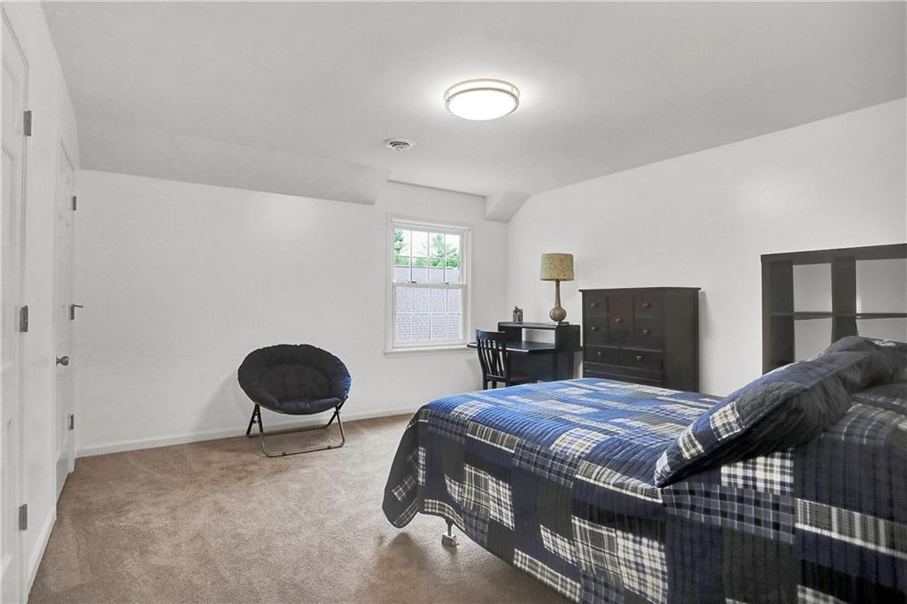 8836 Kirkham Road Indianapolis, IN 46260 - Photo 33 of 54 Gallery Image 33