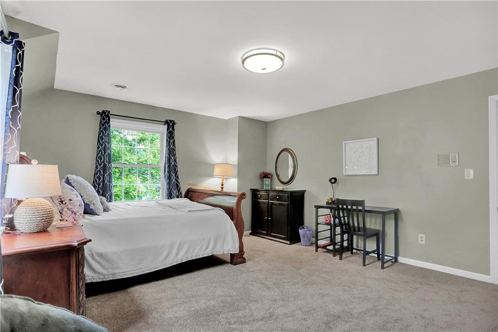8836 Kirkham Road Indianapolis, IN 46260 - Photo 39 of 54 Gallery Image 39